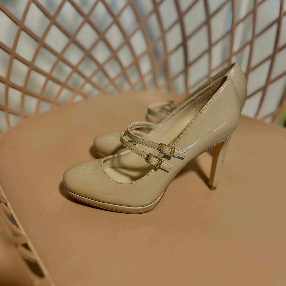 Calvin Klein heels , Size US 8 women’s, gently used